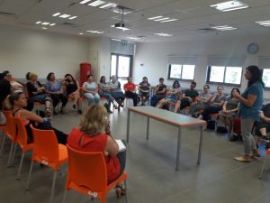 מפגש הדרכה של איריס צור למנהלות מעון בבקעת הירדן, יוני 2017