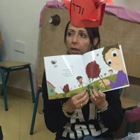 המחזת שירי הספר 