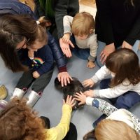 פעילות במעון נעמת חוני המעגל בתל אביב בעקבות הספר